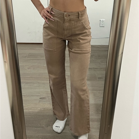 Aritzia Pants - Wilfred Free - Modern utility pants